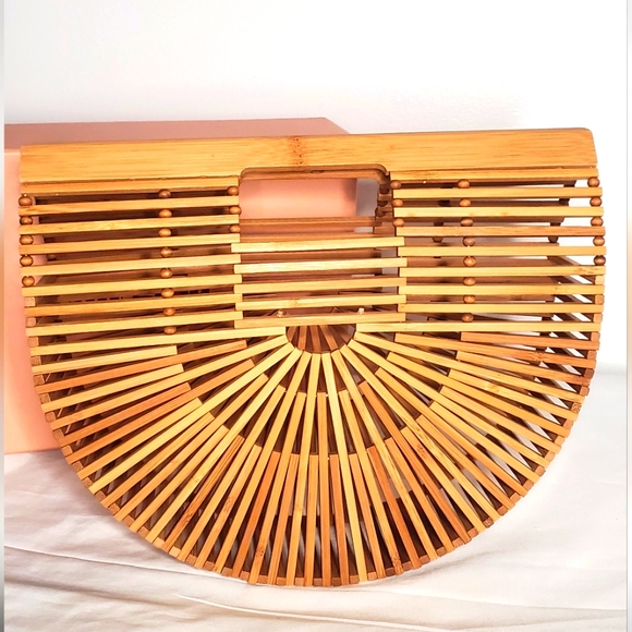 🔥HostPick🔥NWTCULT GAIA- Large Bamboo "Gaia's Ark" handmade bag - natural color - Picture 10 of 10
